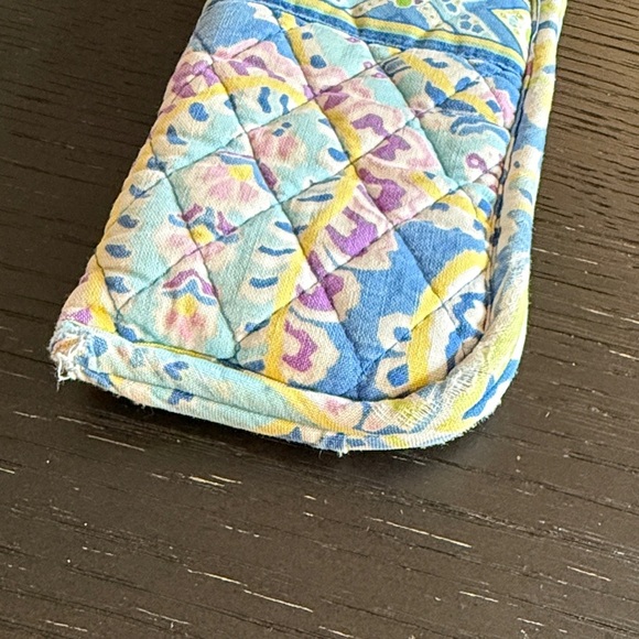 Vera Bradley Quilted Glasses Case - Blue and Yellow - Picture 6 of 6